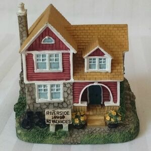 Libert Falls Riverside Lodge  House AH183 House Christmas Village Decor
